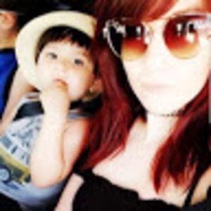 Meet your Posher, Hollie